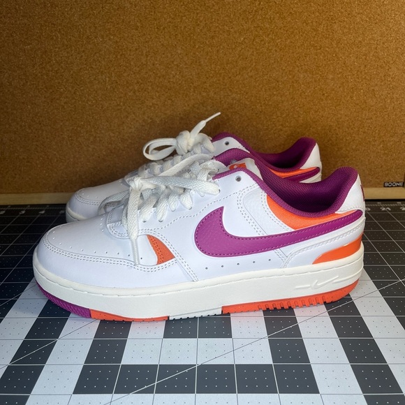 Nike
‘Gamma’
NWOT - Picture 6 of 16